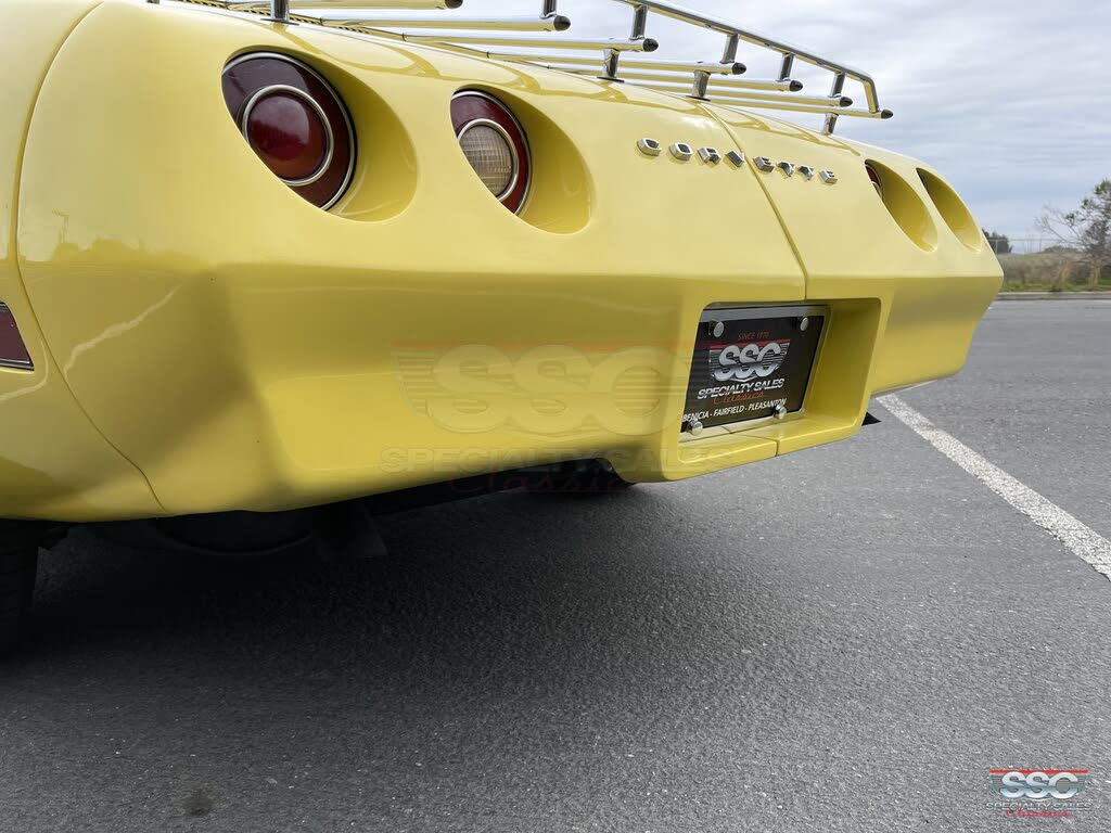 chevrolet corvette 350 cid v-8 1974 prix tout compris