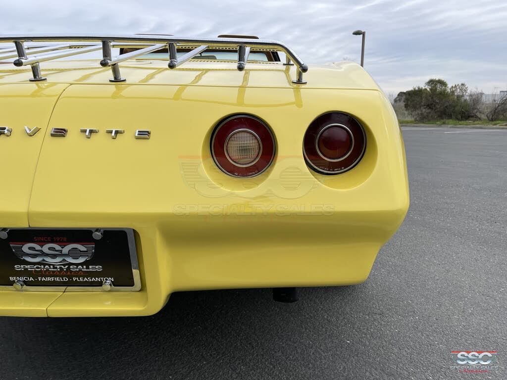 chevrolet corvette 350 cid v-8 1974 prix tout compris