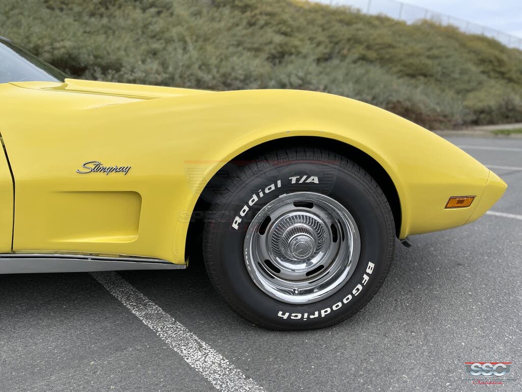 chevrolet corvette 350 cid v-8 1974 prix tout compris