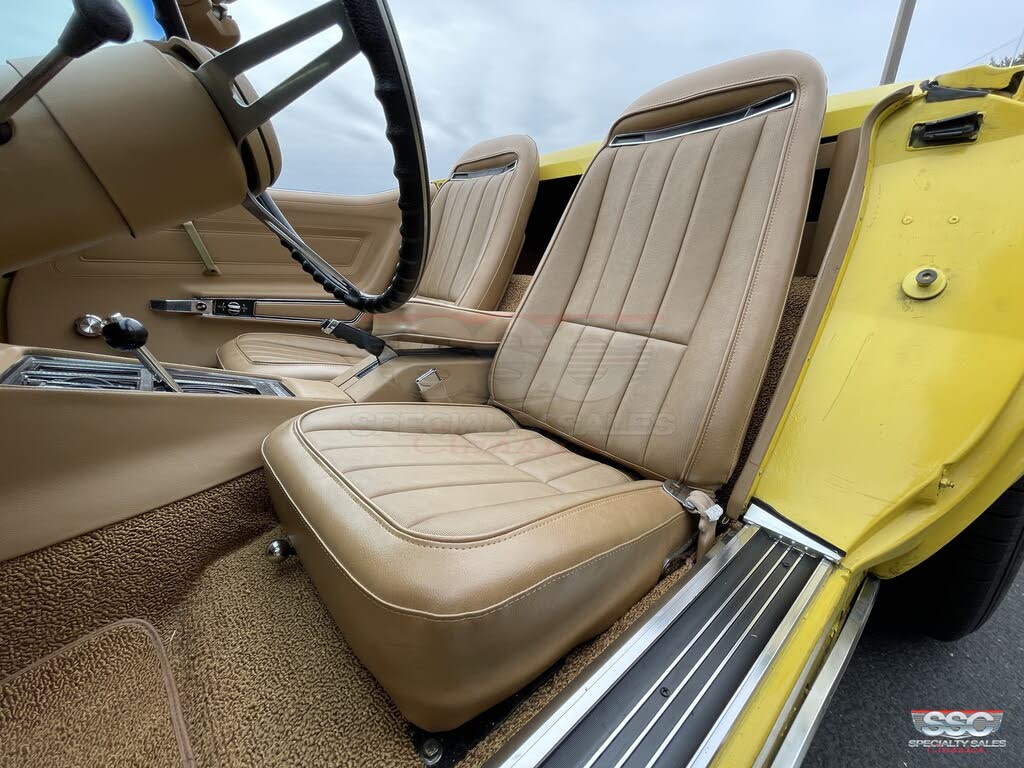 chevrolet corvette 350 cid v-8 1974 prix tout compris