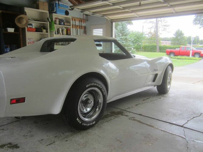 chevrolet corvette L48 v8 1975 prix tout compris