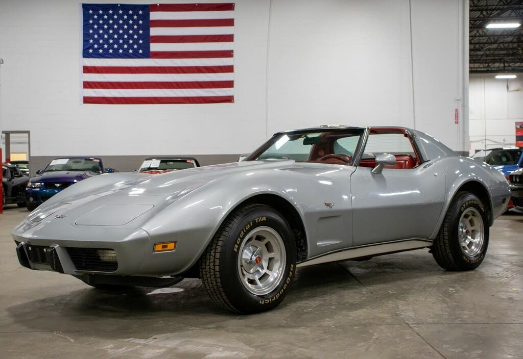 chevrolet corvette V8 350 1977 prix tout compris