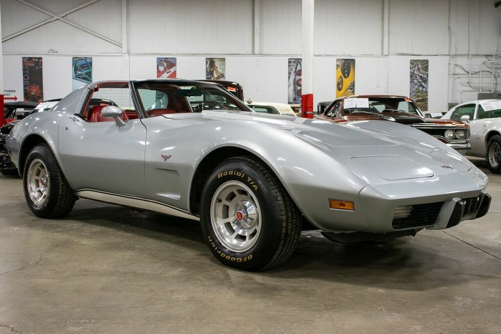 chevrolet corvette V8 350 1977 prix tout compris