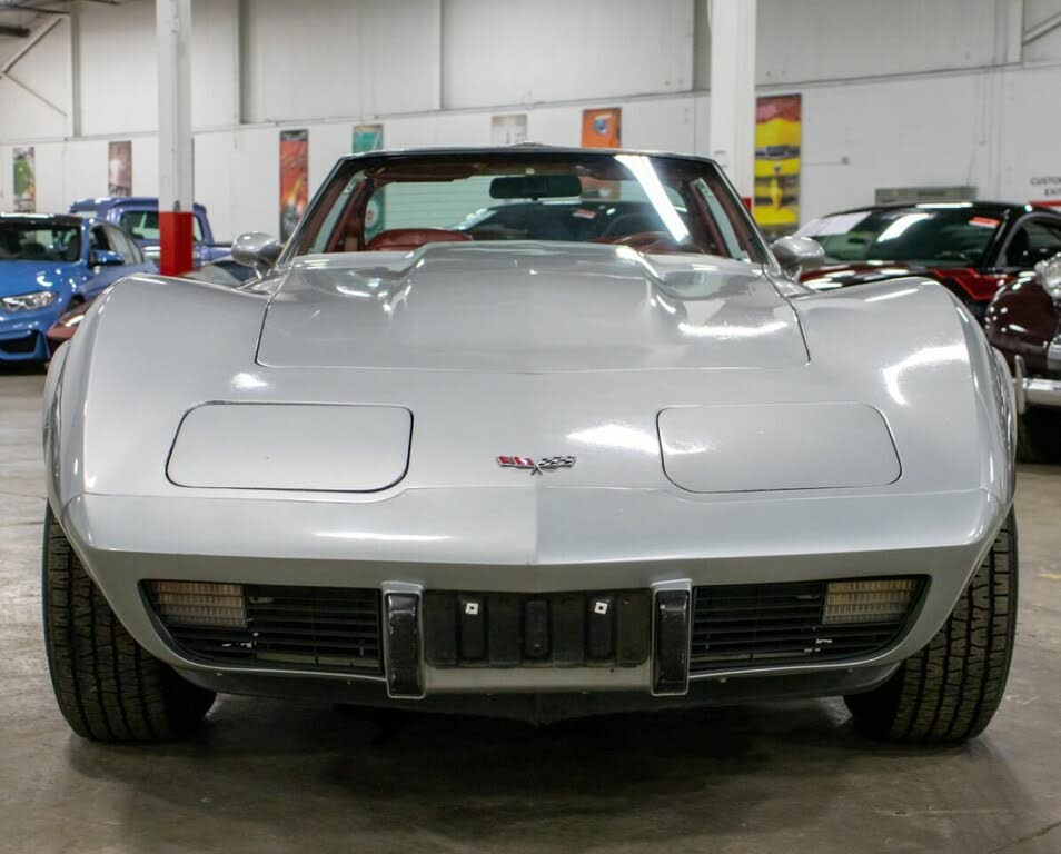 chevrolet corvette V8 350 1977 prix tout compris