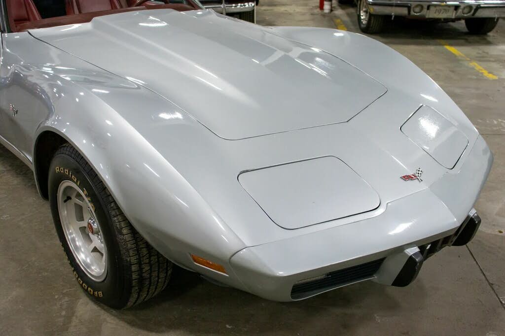 chevrolet corvette V8 350 1977 prix tout compris