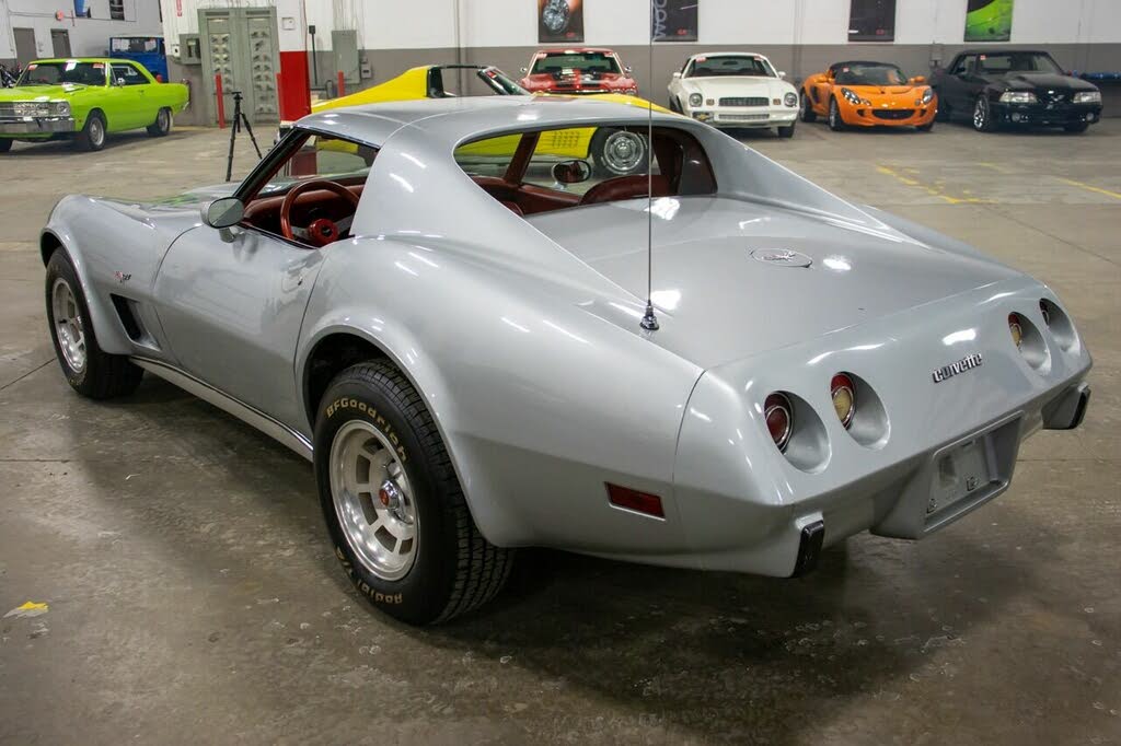 chevrolet corvette V8 350 1977 prix tout compris