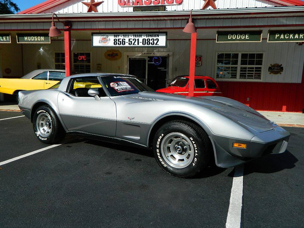 Chevrolet Corvette 25e anniversaire v8 1978 prix tout compris