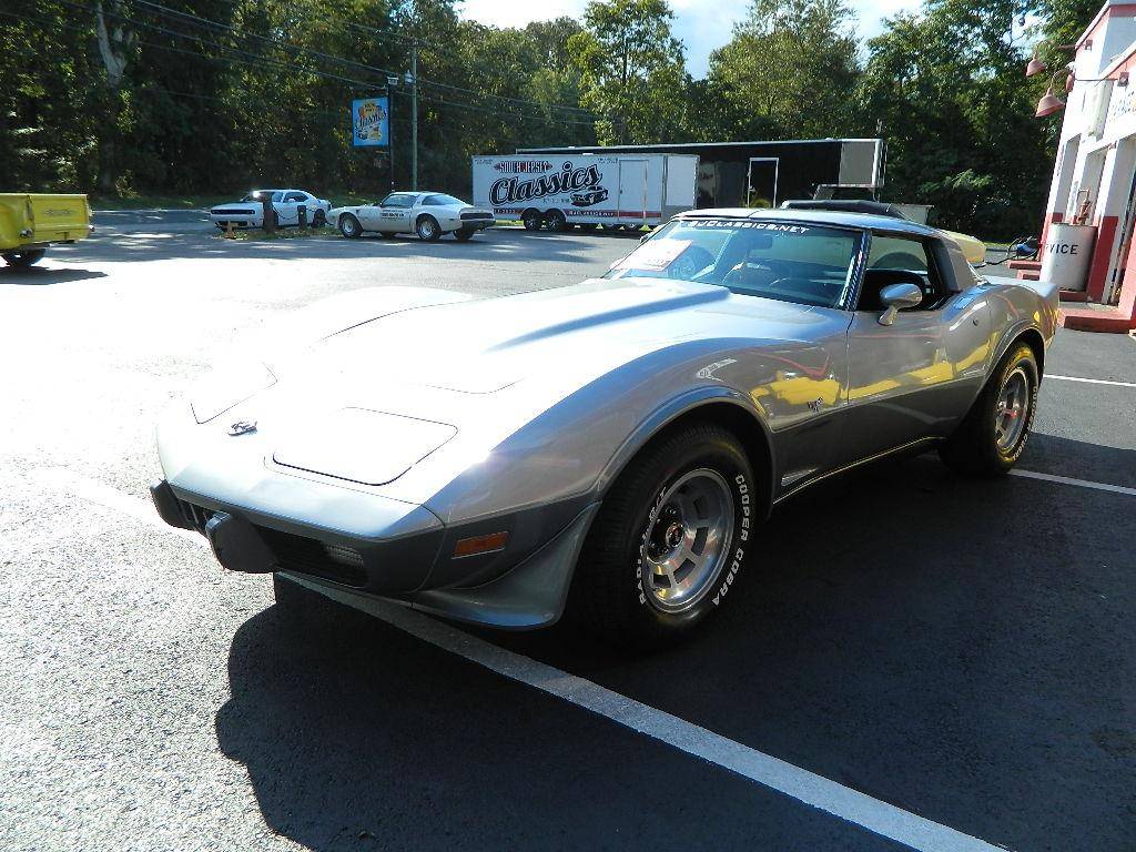 Chevrolet Corvette 25e anniversaire v8 1978 prix tout compris