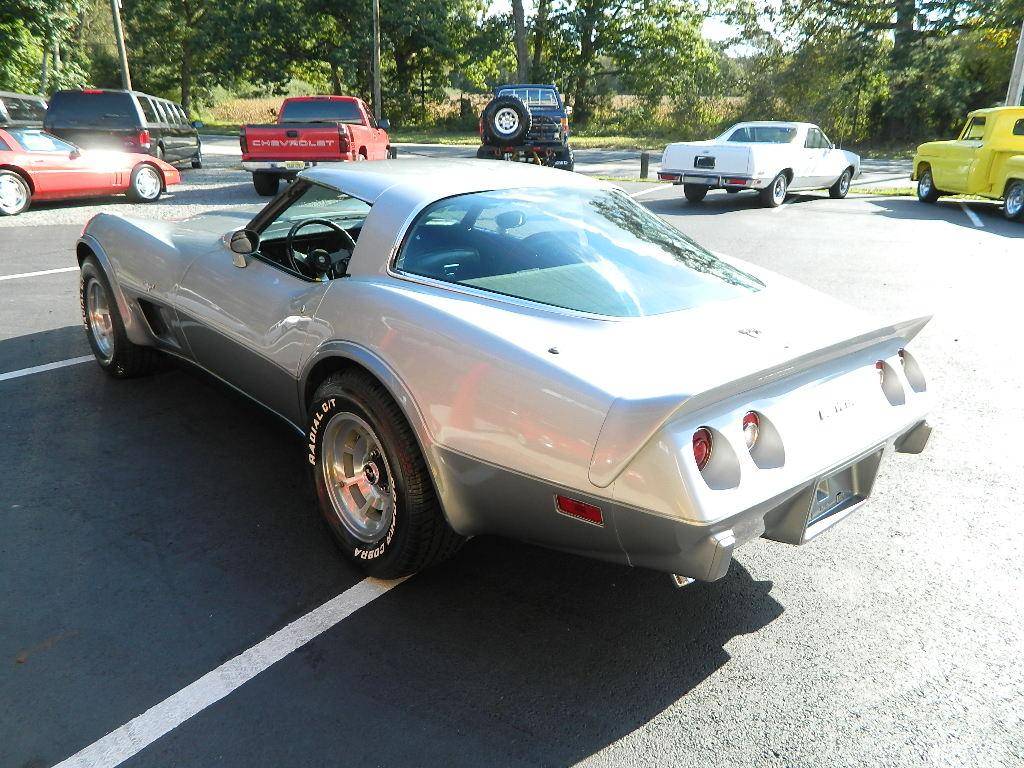 Chevrolet Corvette 25e anniversaire v8 1978 prix tout compris