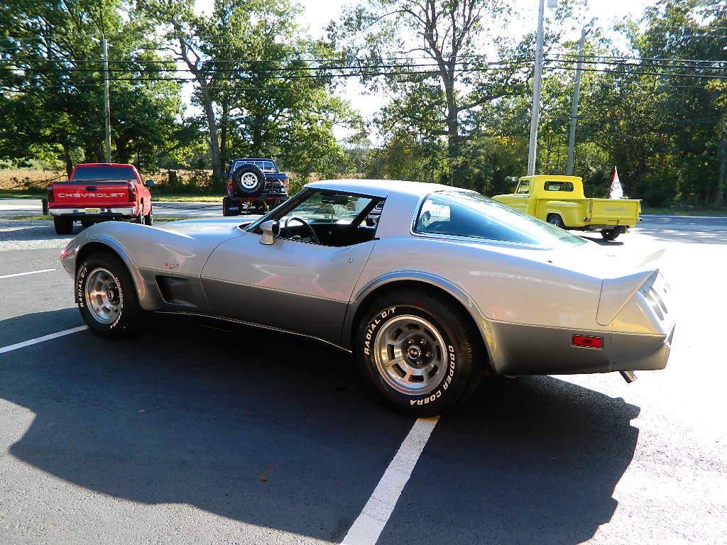 Chevrolet Corvette 25e anniversaire v8 1978 prix tout compris