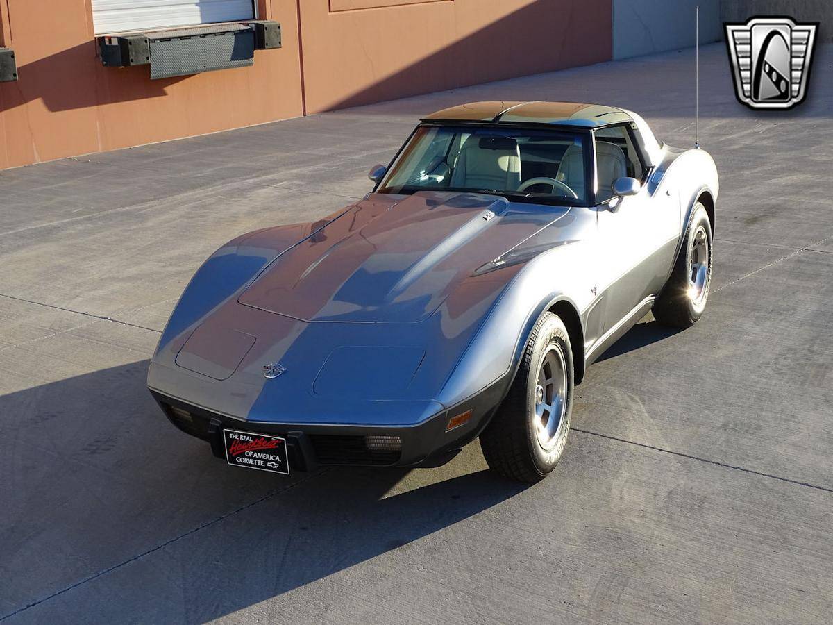 Chevrolet Corvette 25th anniversary 350 v8 1978 prix tout compris