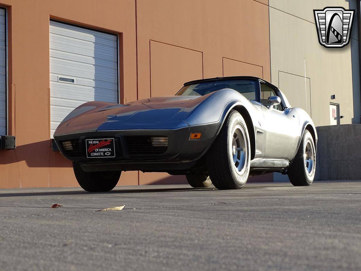 Chevrolet Corvette 25th anniversary 350 v8 1978 prix tout compris