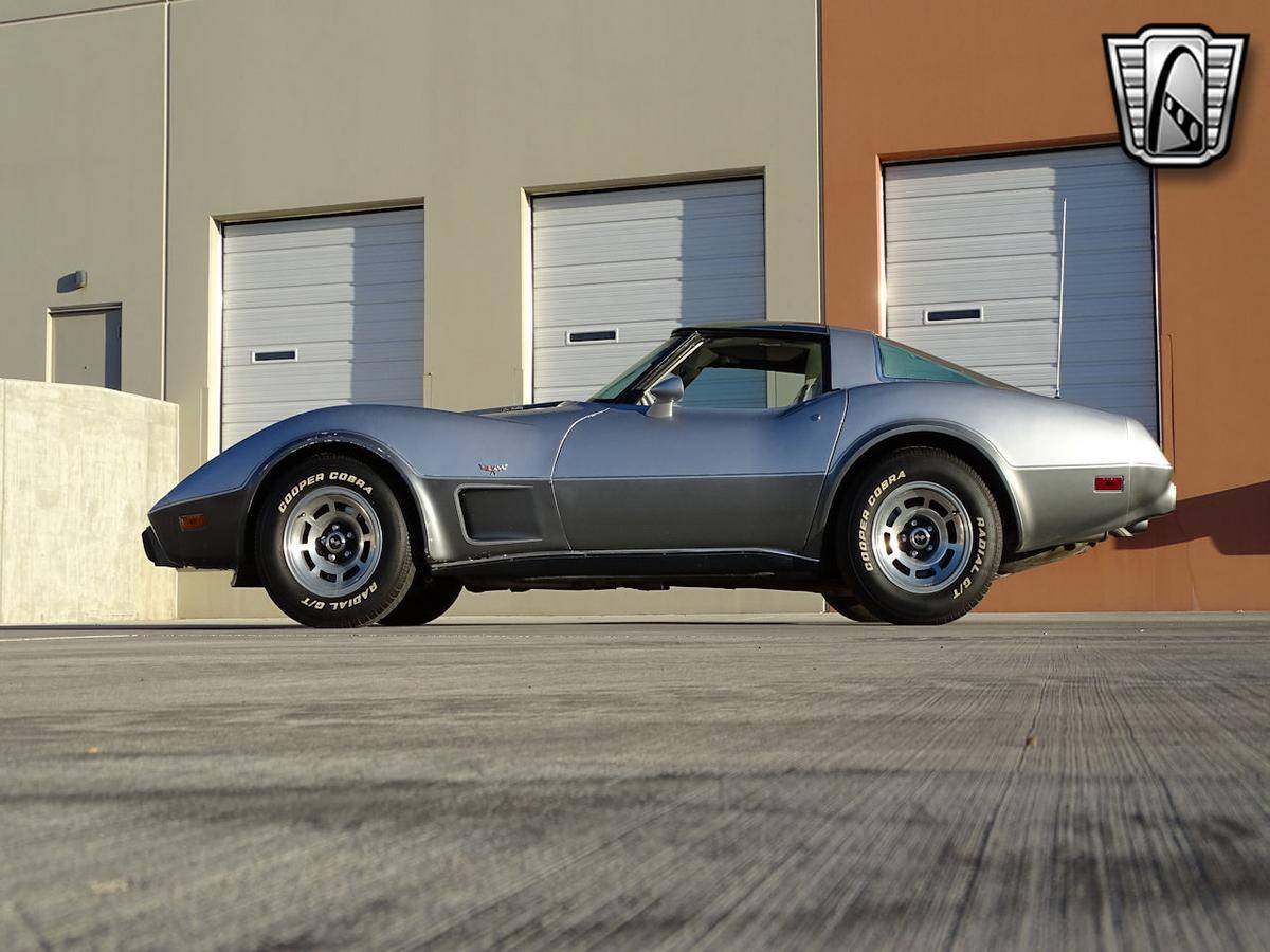 Chevrolet Corvette 25th anniversary 350 v8 1978 prix tout compris