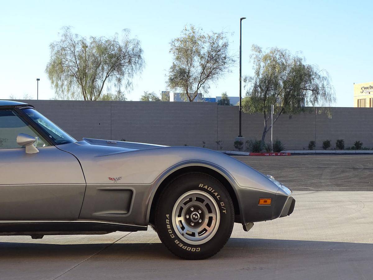 Chevrolet Corvette 25th anniversary 350 v8 1978 prix tout compris