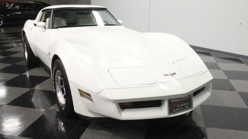 chevrolet corvette V8 l82 1980 prix tout compris