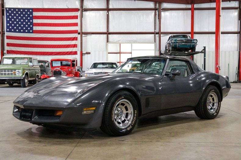 Chevrolet Corvette V8 350 1981 prix tout compris