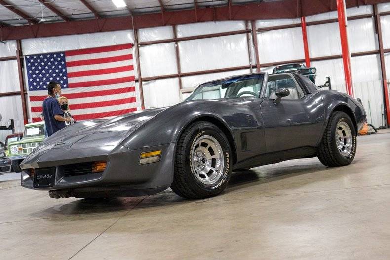 Chevrolet Corvette V8 350 1981 prix tout compris