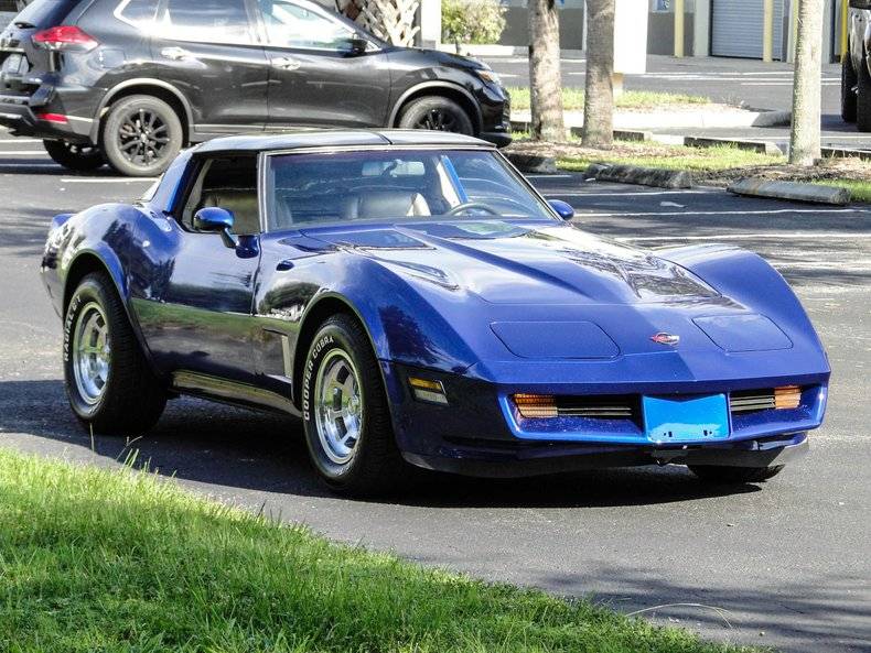 Chevrolet Corvette V8 5.7l 1982 prix tout compris