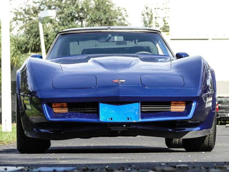 Chevrolet Corvette V8 5.7l 1982 prix tout compris