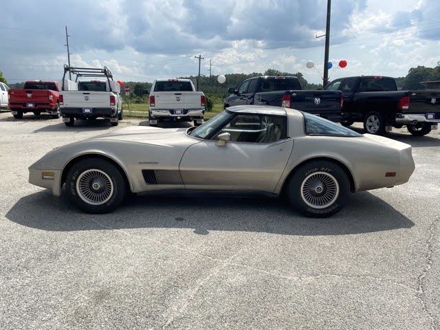 chevrolet corvette Collector edition coupe 1982 prix tout compris