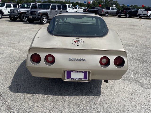 chevrolet corvette Collector edition coupe 1982 prix tout compris