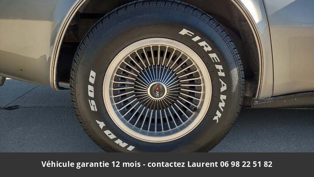 chevrolet corvette V8 1982 prix tout compris