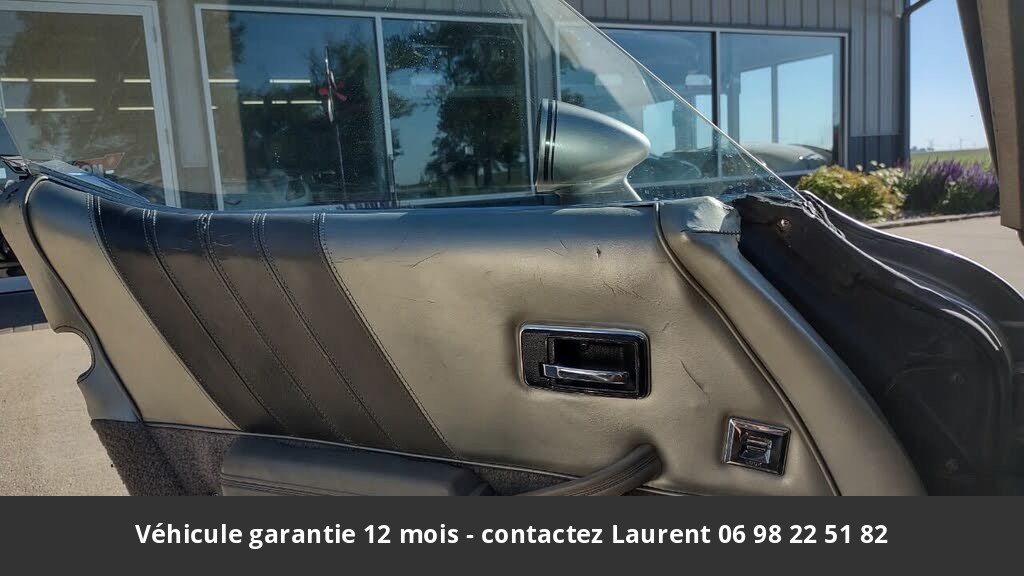 chevrolet corvette V8 1982 prix tout compris