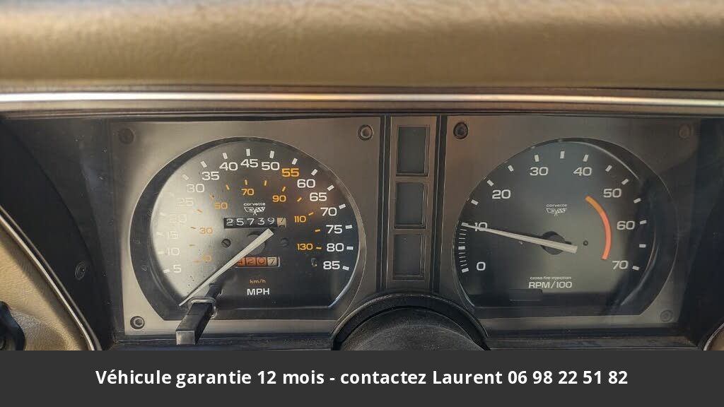 chevrolet corvette V8 1982 prix tout compris