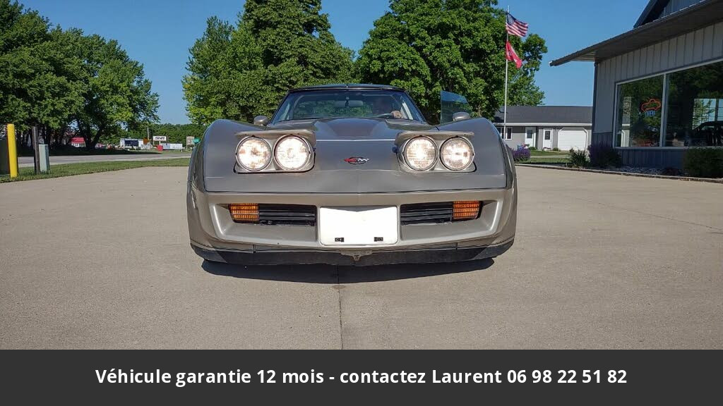 chevrolet corvette V8 1982 prix tout compris