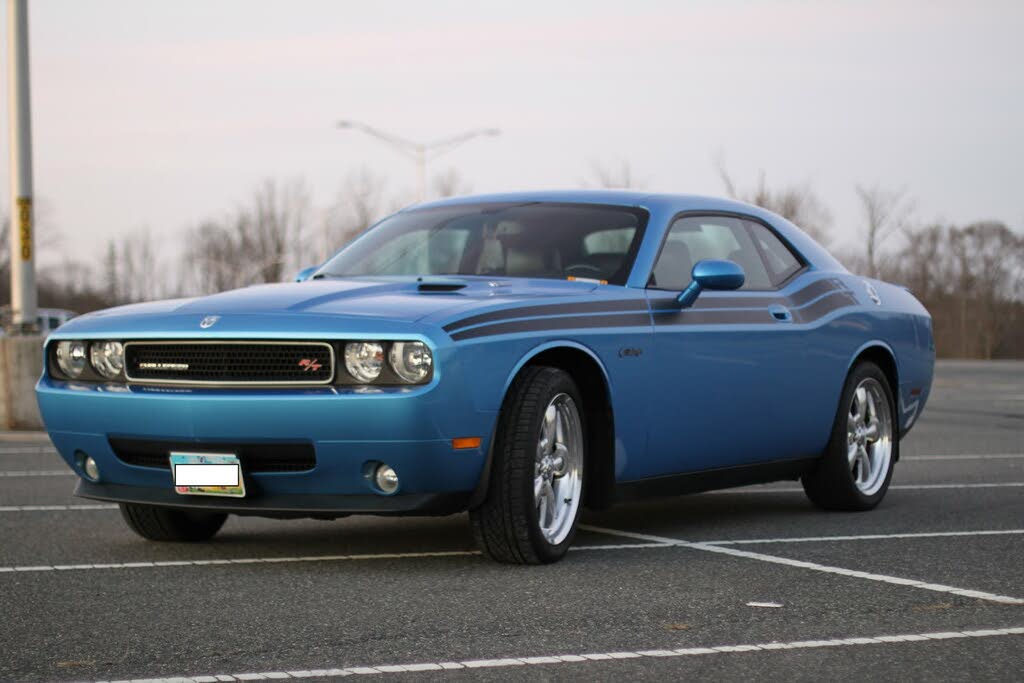 dodge challenger 1ere main r/t  v8 2009 prix tout compris hors homologation 4500€