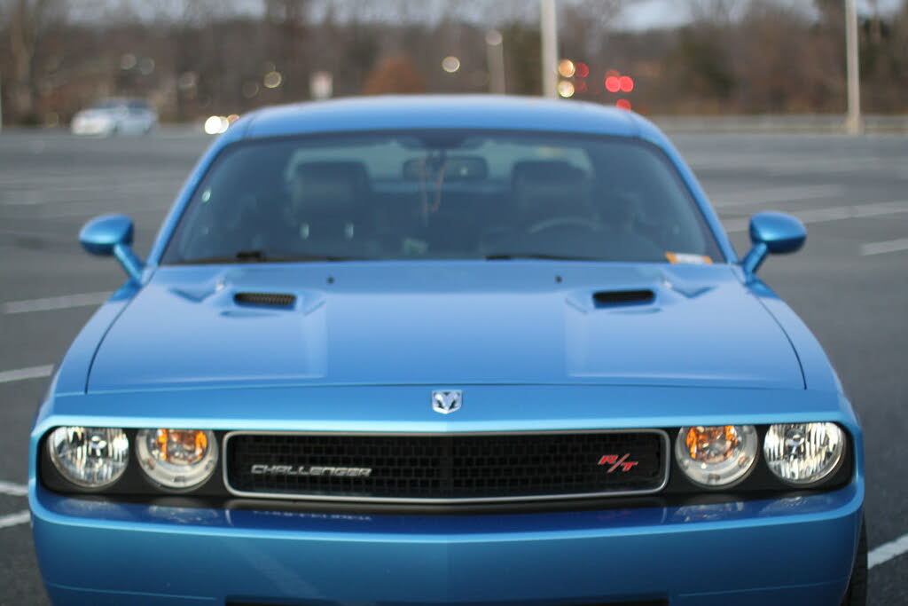 dodge challenger 1ere main r/t  v8 2009 prix tout compris hors homologation 4500€