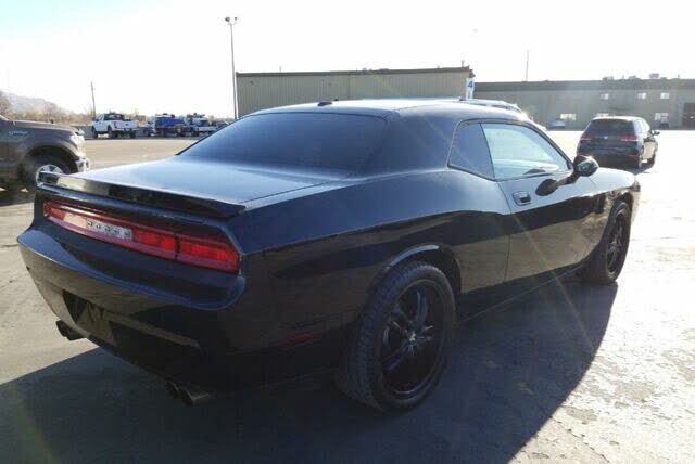 dodge challenger R/t v8 1ere main 2010 prix tout compris hors homologation 4500€