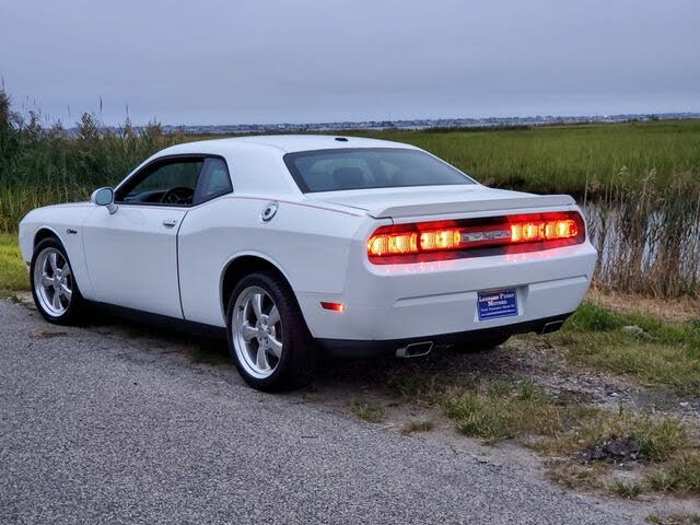 dodge challenger Rt v8 2011 prix tout compris hors homologation 4500€