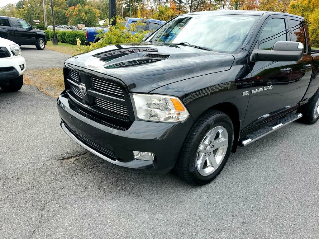 DODGE RAM Sport quad cab 4wd 2011 prix tout compris hors homolagation  4500€