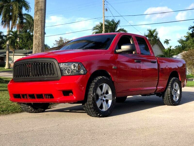 dodge ram Hemi v8 5.7l st quad cab 2012 prix tout compris hors homologation 4500€