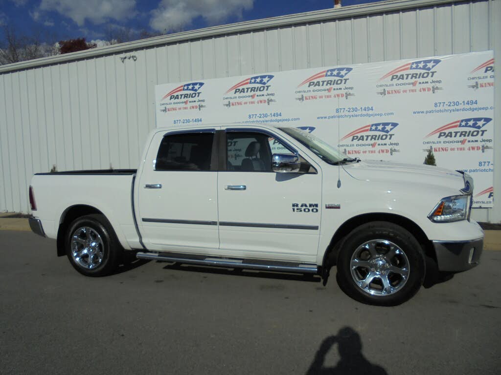 dodge ram Boite 8 suspension laramie crew cab 4wd 2013 prix tout compris hors homologation 4500€