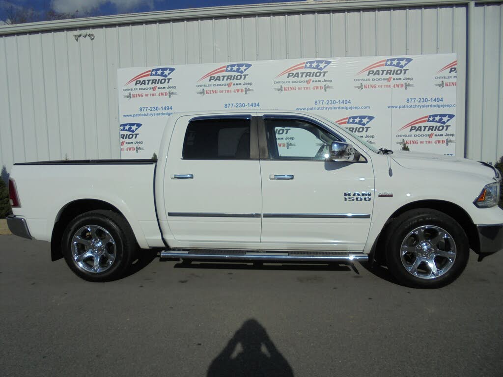 dodge ram Boite 8 suspension laramie crew cab 4wd 2013 prix tout compris hors homologation 4500€