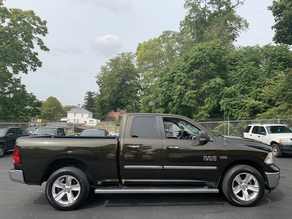 DODGE RAM Boite 8 1500 big horn quad cab 4wd v8 2014 prix tout compris hors homologation 4500€