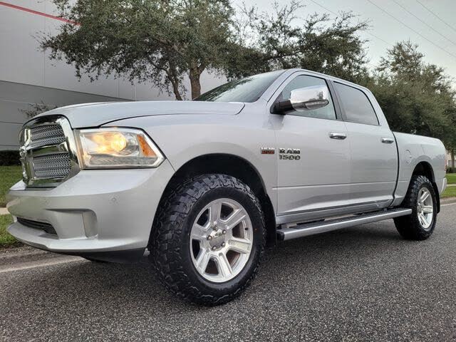 DODGE RAM Boite8 laramie longhorn crew cab 4wd 2014 prix tout compris hors homologation 4500€