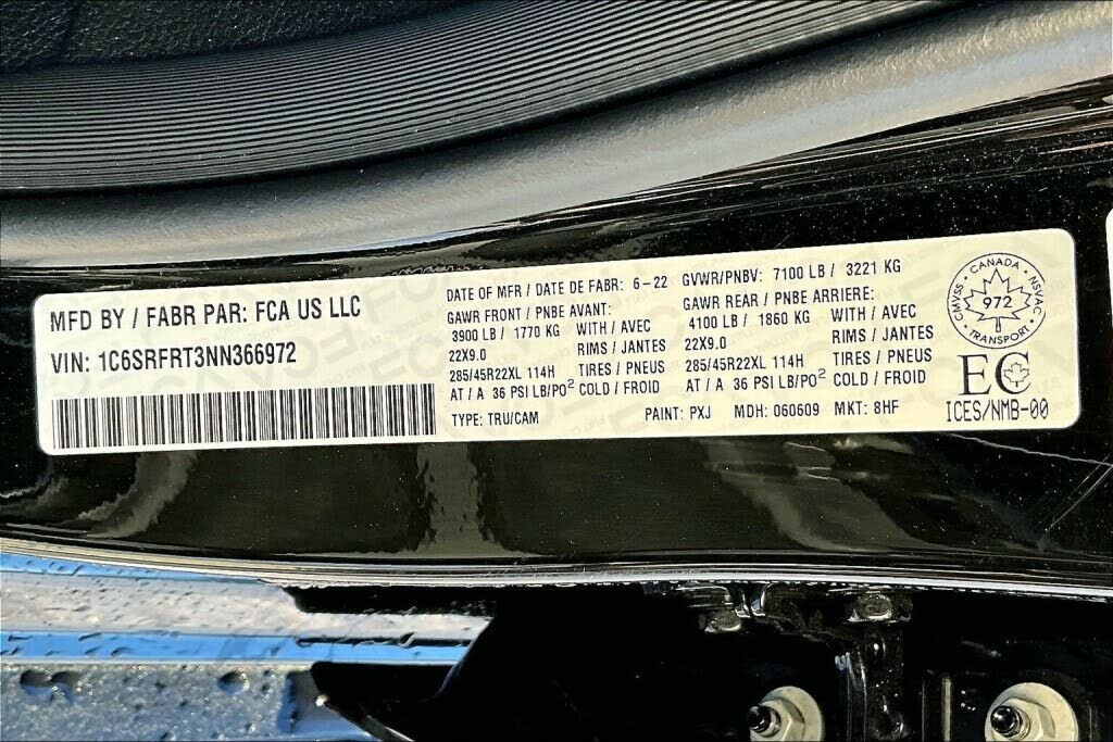 Dodge  RAM Sport night 12p 5.7l 4x4 tout compris hors homologation 4500e