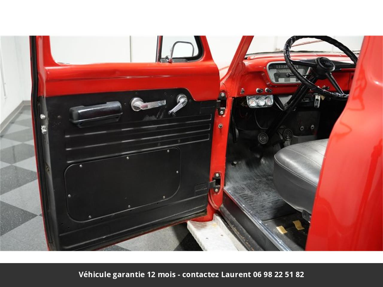 Ford F100 223ci tous compris