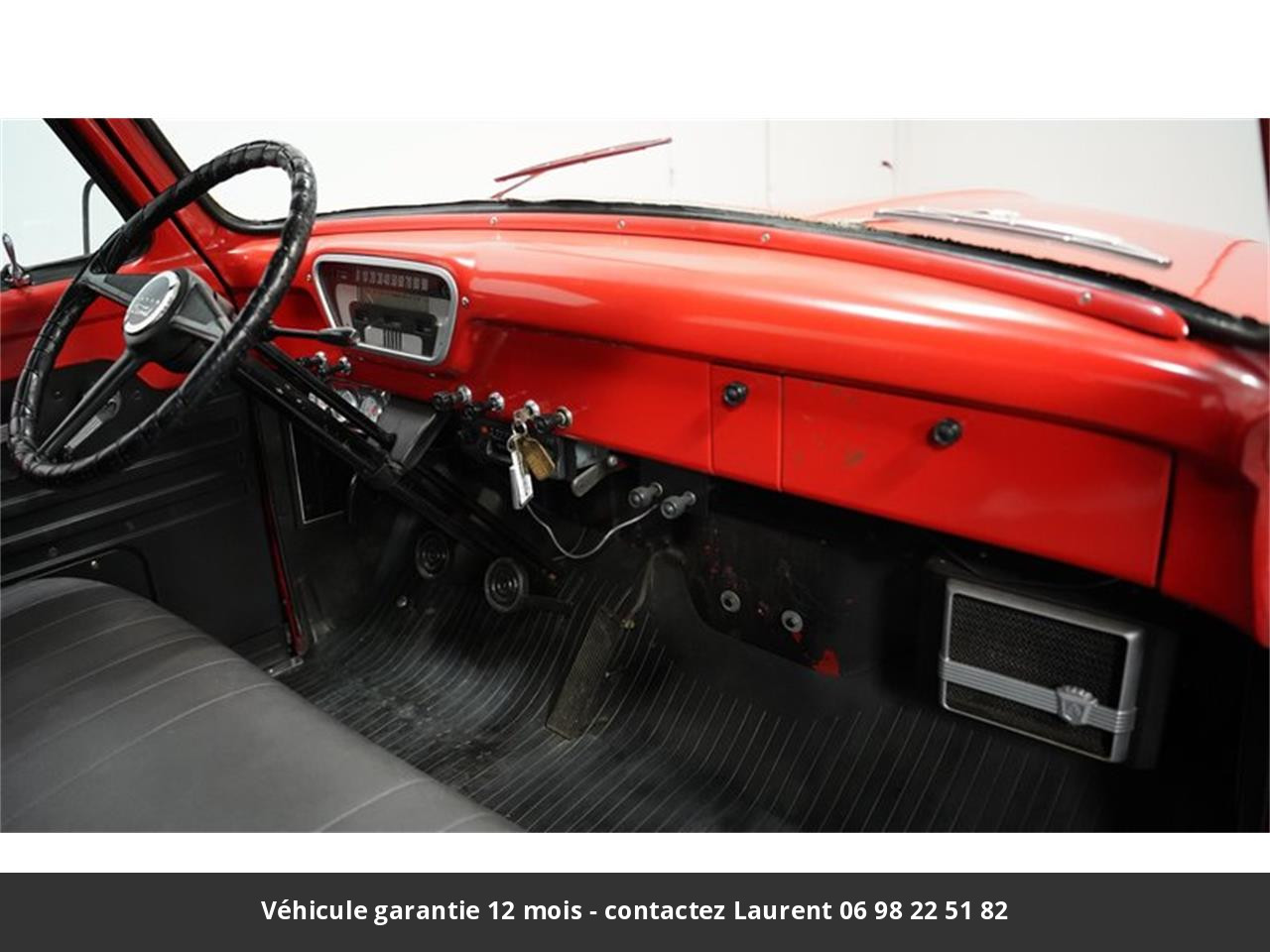 Ford F100 223ci tous compris