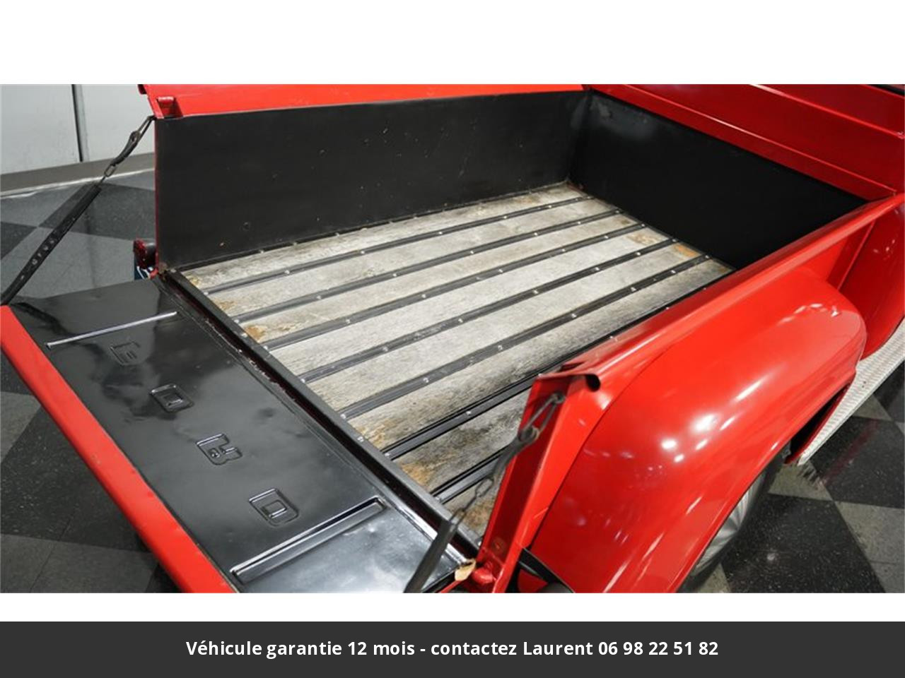 Ford F100 223ci tous compris