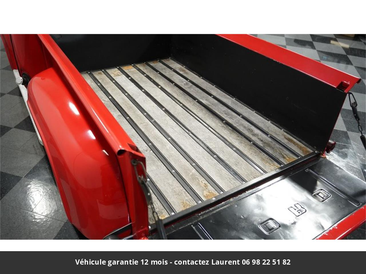 Ford F100 223ci tous compris