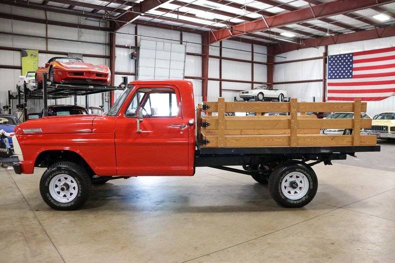 Ford F100 352 v8 4x4 1967 prix tout compris