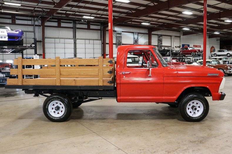 Ford F100 352 v8 4x4 1967 prix tout compris