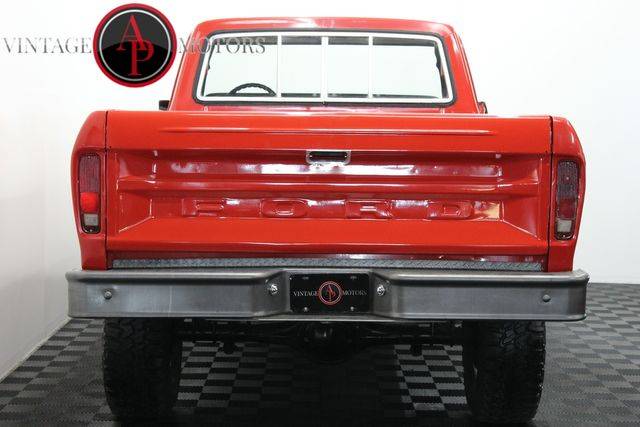 Ford F150 V8 1977 prix tout compris