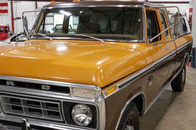 Ford F250 460 v8 1976 prix tout compris