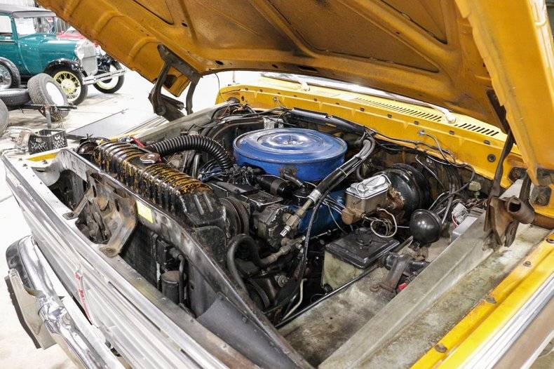 Ford F250 460 v8 1976 prix tout compris