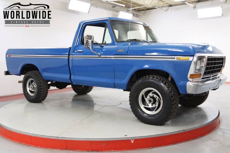 Ford F250 Highboy 44 v8 1978prix tout compris